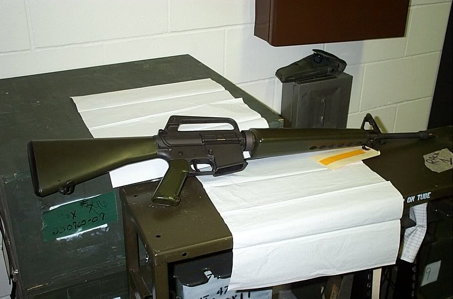 COLT MODEL 01 601 CONSOLIDATED PHOTO REFERENCE THREAD AR 15 visual data 5